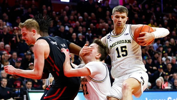 Will Tschetter (42) and Joey Baker (15)