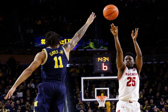 Roddy Gayle Jr. (11)