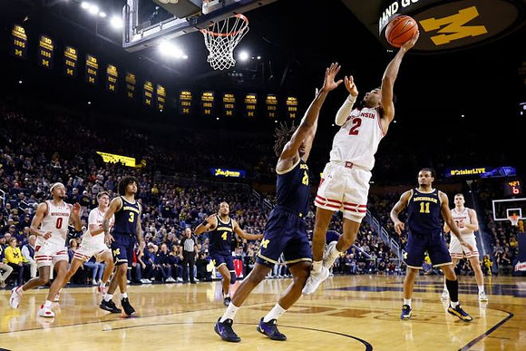 Elliot Cadeau (3), Nimari Burnett (4), Morez Johnson Jr. (21), and Roddy Gayle Jr. (11)