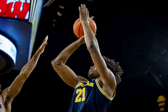Morez Johnson Jr. (21)