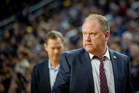 Wisconsin Head Coach Greg Gard