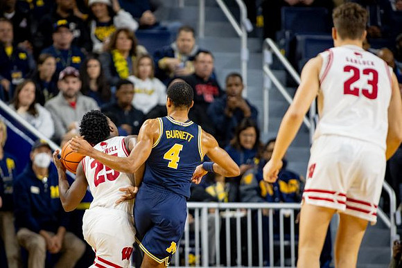 Nimari Burnett (4)