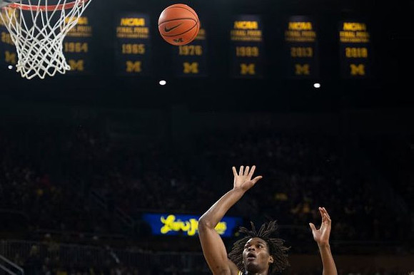 Morez Johnson Jr. (21)