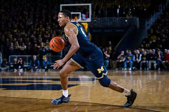 Nimari Burnett (4)