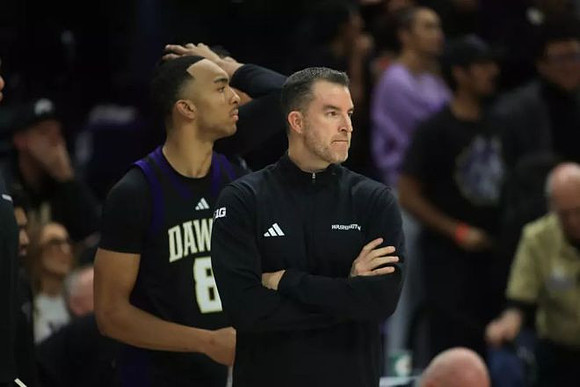 Washington Head Coach Danny Sprinkle