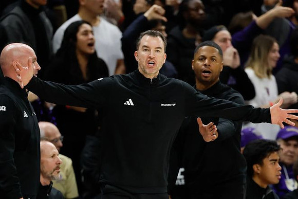 Washington Head Coach Danny Sprinkle