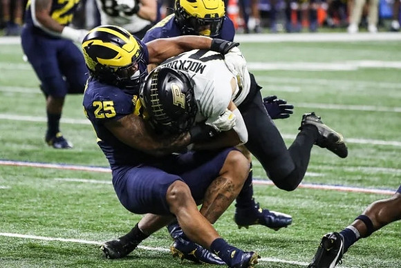 Junior Colson (25)