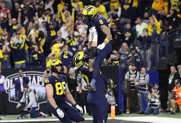 Luke Schoonmaker (86), Trevor Keegan (77), and Ronnie Bell (8)