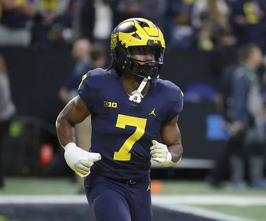 Donovan Edwards (7)