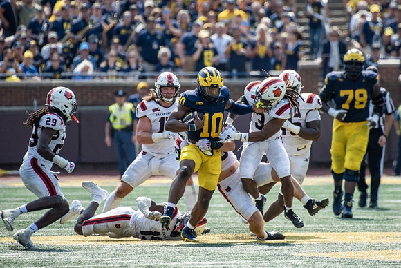Alex Orji (10) and Myles Hinton (78)