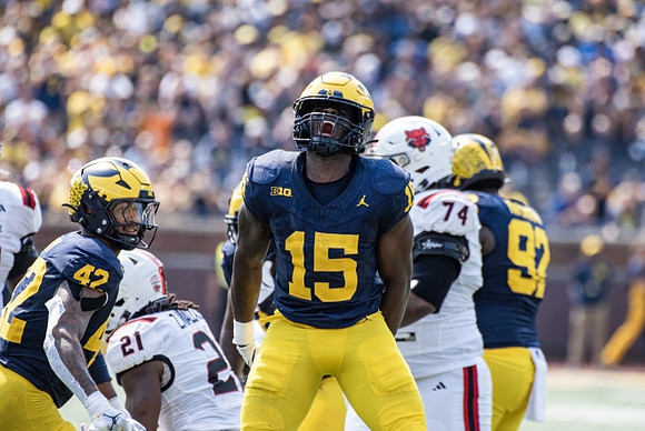 TJ Guy (42), Ernest Hausmann (15), and Ike Iwunnah (92)