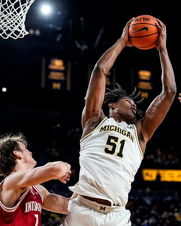Morez Johnson Jr. (51)