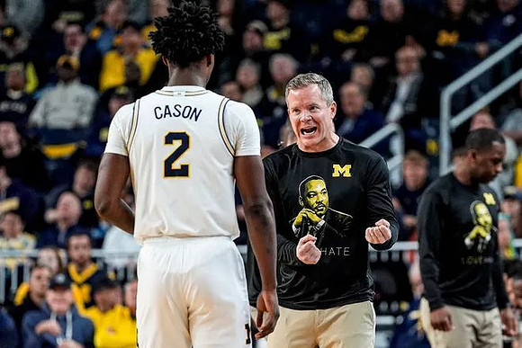 L.J. Cason (2) and Dusty May