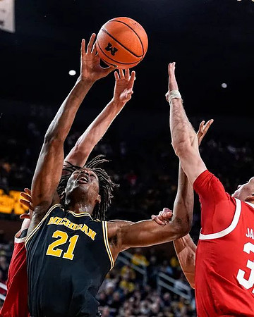 Morez Johnson Jr. (21)