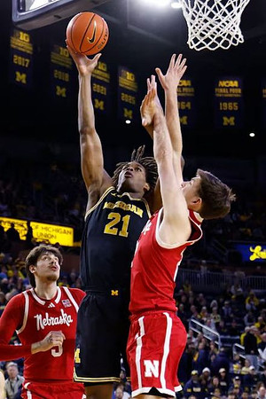 Morez Johnson Jr. (21)