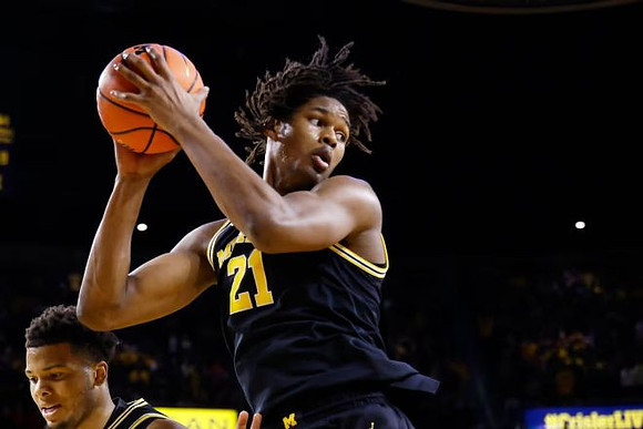 Trey McKenney (1) and Morez Johnson Jr. (21)