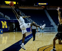 Chaundee Brown Jr. (15)