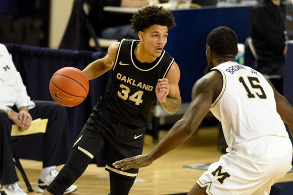 Chaundee Brown Jr. (15)