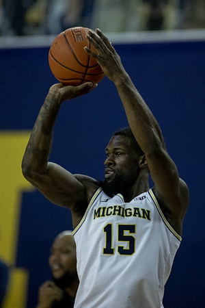 Chaundee Brown Jr. (15)