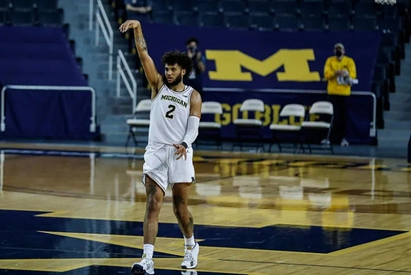 Isaiah Livers (2)