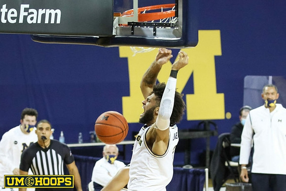 Isaiah Livers (2)