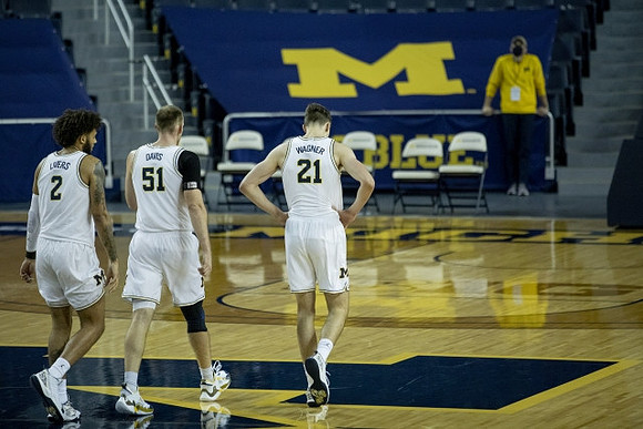 Isaiah Livers (2), Austin Davis (51), and Franz Wagner (21)