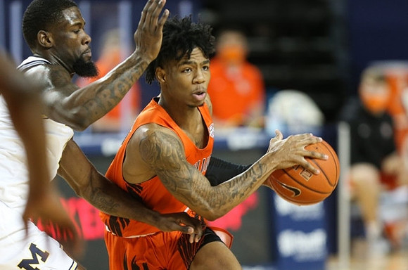 Chaundee Brown Jr. (15)