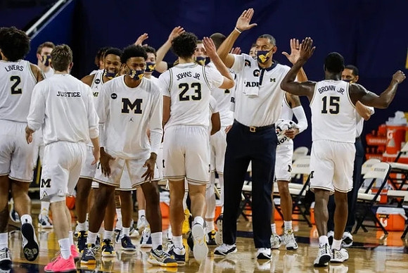 Juwan Howard and Michigan Team