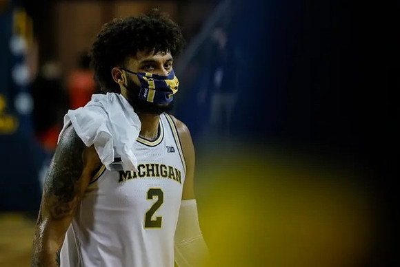 Isaiah Livers (2)