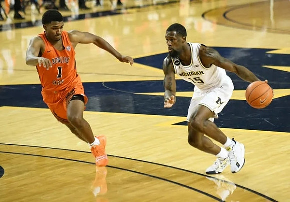Chaundee Brown Jr. (15)
