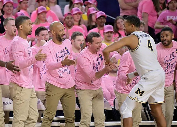 Nimari Burnett (4)