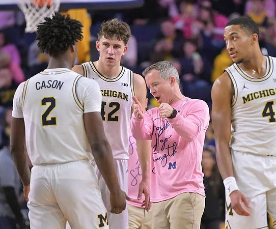 L.J. Cason (2), Will Tschetter (42), Dusty May, and Nimari Burnett (4)