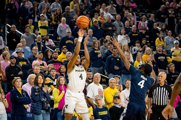 Nimari Burnett (4)