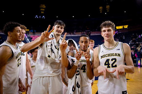 Yaxel Lendeborg (23), Malick Kordel (32), Howard Eisley Jr. (7), Aday Mara (15), Nimari Burnett (4), Will Tschetter (42), and Oscar Goodman (5)
