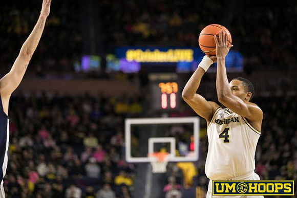 Nimari Burnett (4)