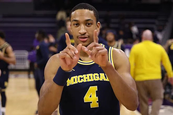 Nimari Burnett (4)