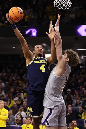 Nimari Burnett (4)