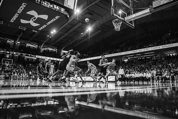 L.J. Cason (2), Trey McKenney (1), Morez Johnson Jr. (21), and Yaxel Lendeborg (23)