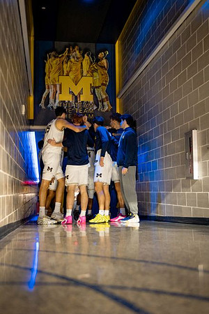 1966 Big Ten Championship Team and Cazzie Russell