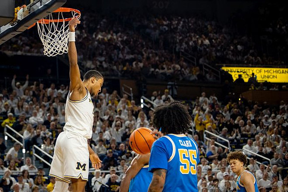 Nimari Burnett (4)