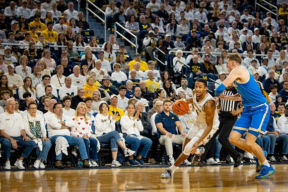 Nimari Burnett (4)