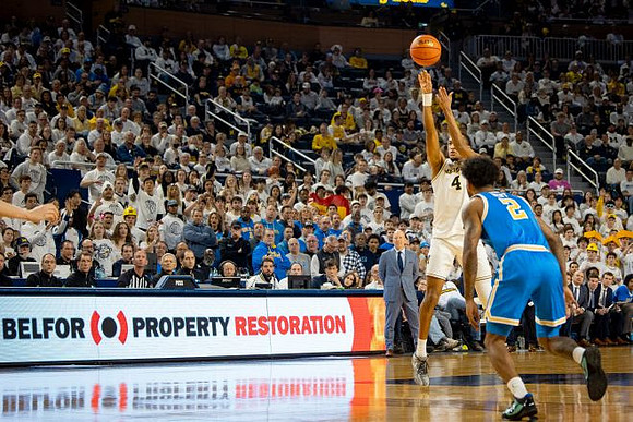 Nimari Burnett (4)