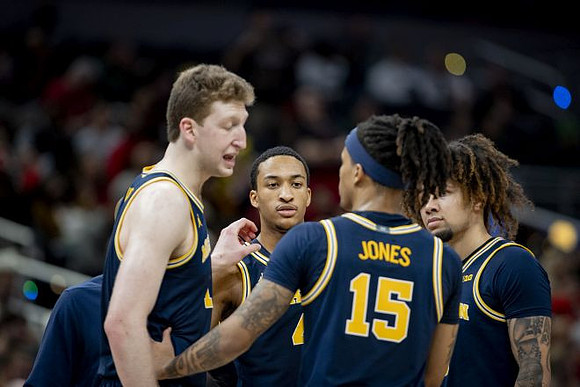Danny Wolf (1), Nimari Burnett (4), Rubin Jones (15), and Tre Donaldson (3)