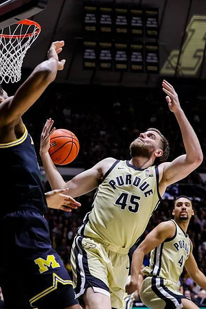 Morez Johnson Jr. (21)