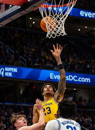 Yaxel Lendeborg (23)