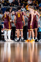 Minnesota Head Coach Niko Medved