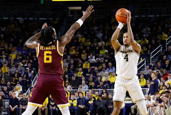 Nimari Burnett (4)