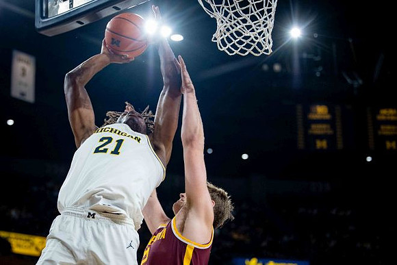 Morez Johnson Jr. (21)