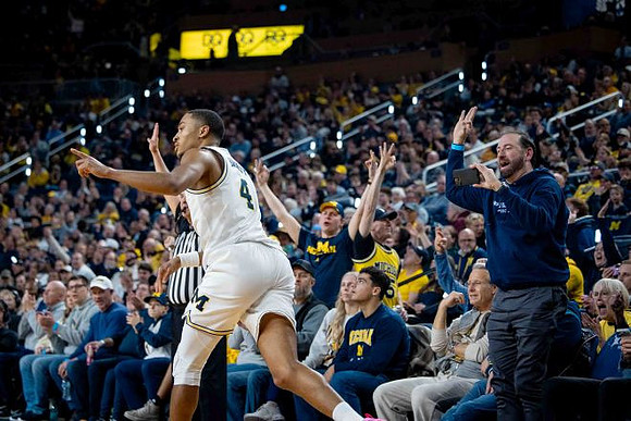 Nimari Burnett (4)