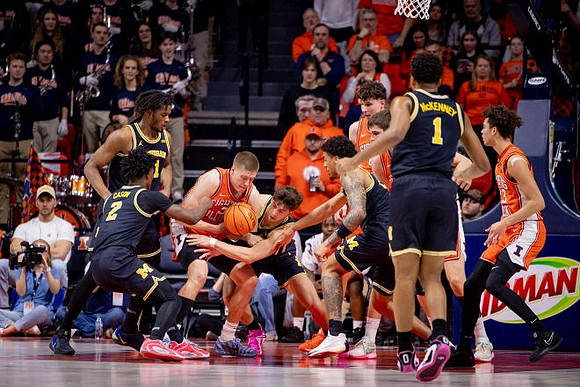 L.J. Cason (2), Morez Johnson Jr. (21), Yaxel Lendeborg (23), Will Tschetter (42), and Trey McKenney (1)